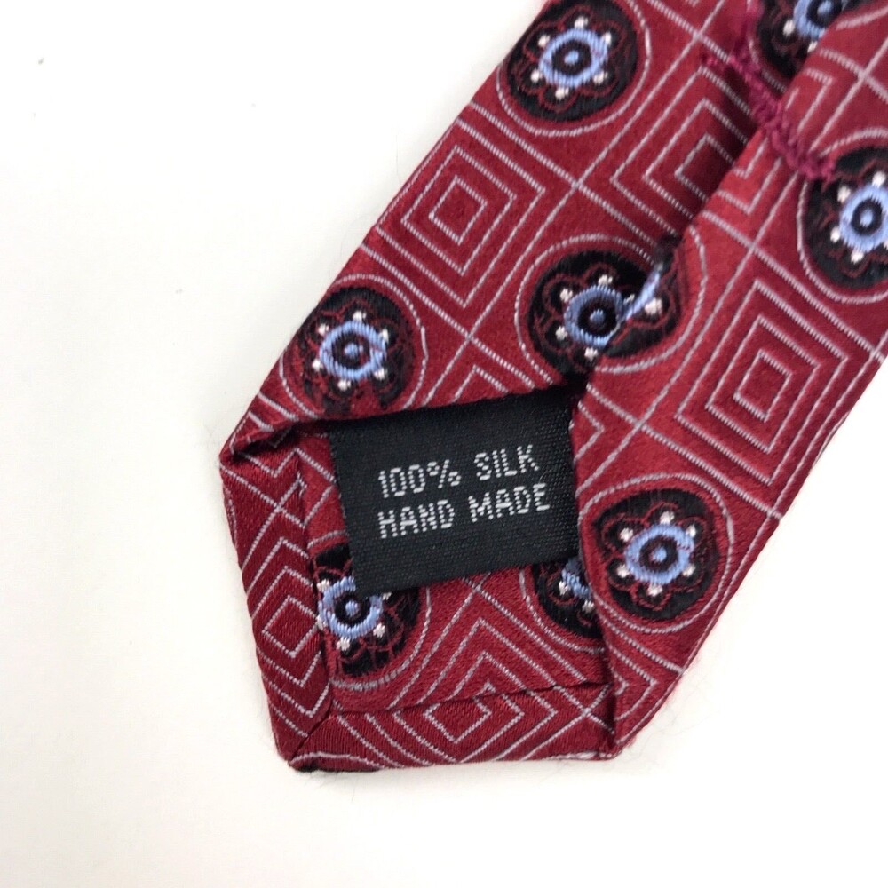 JoS. A. BANK Signature Collection Tie Red Foulard Geometric 100% Silk Necktie - Picture 6 of 9